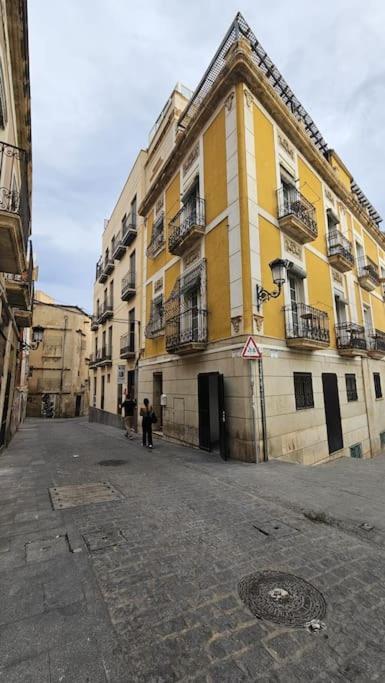 Your Nice Home In Alicante In The Historic Center! Eksteriør billede