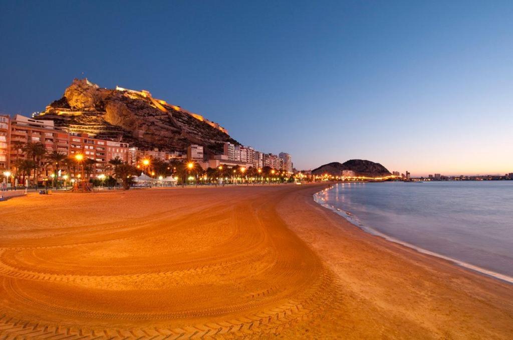 Your Nice Home In Alicante In The Historic Center! Eksteriør billede